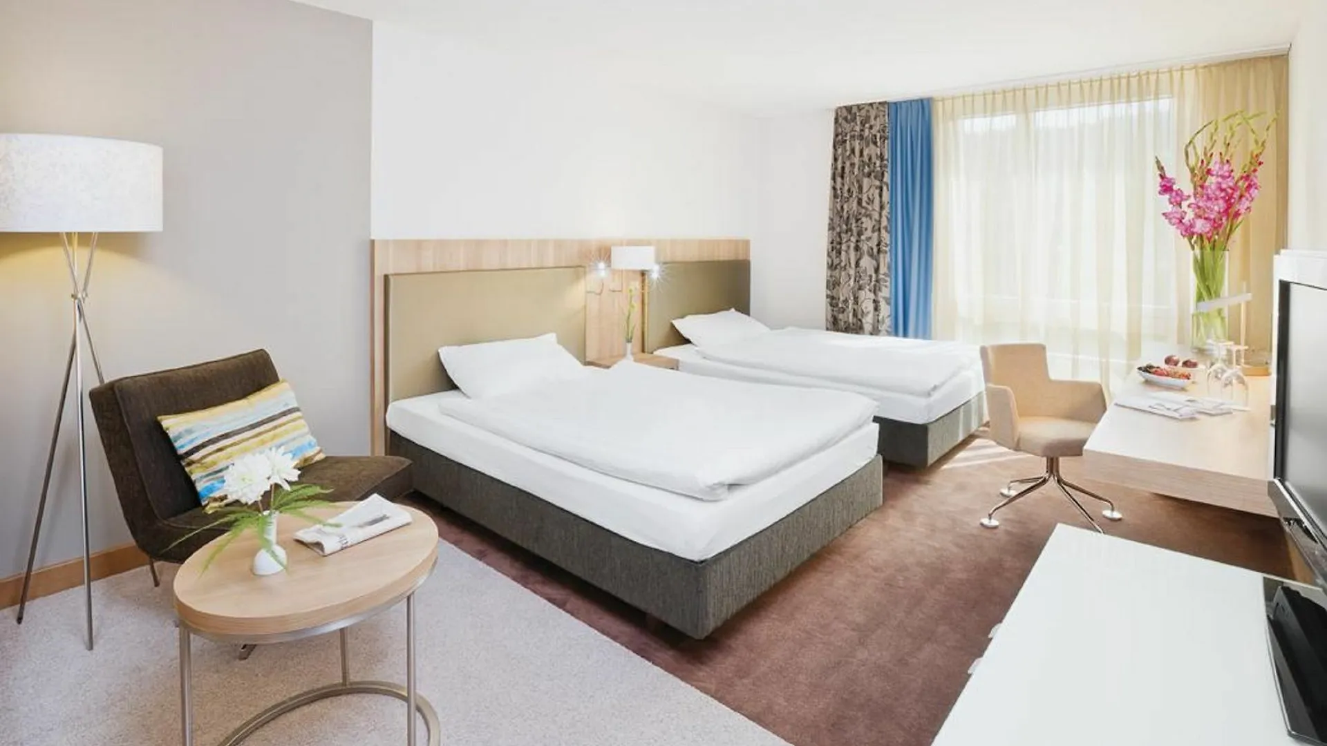 ****  Moevenpick Hotel Zuerich-Regensdorf Switzerland